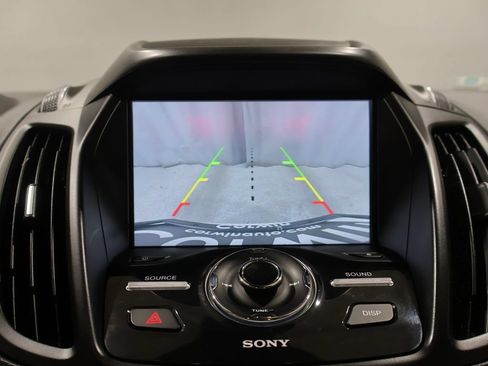 Used 2018 Ford Escape Titanium AWD/4WD image 26
