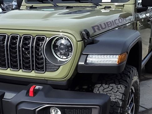 New 2026 Jeep Wrangler Unlimited Rubicon w/ Technology Group image 8