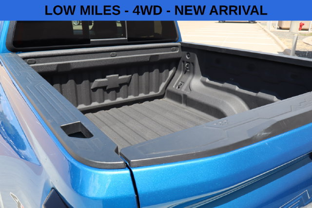 Used 2023 Chevrolet Colorado LT w/ LT Convenience Package AWD/4WD image 6