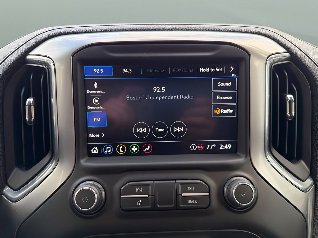 Used 2021 Chevrolet Silverado 1500 LT Trail Boss w/ Convenience Package II AWD/4WD image 16