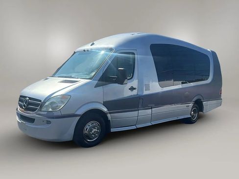 Used 2008 Dodge Sprinter 3500 image 1