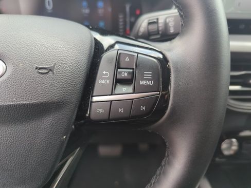 Used 2023 Ford Escape SE FWD image 14