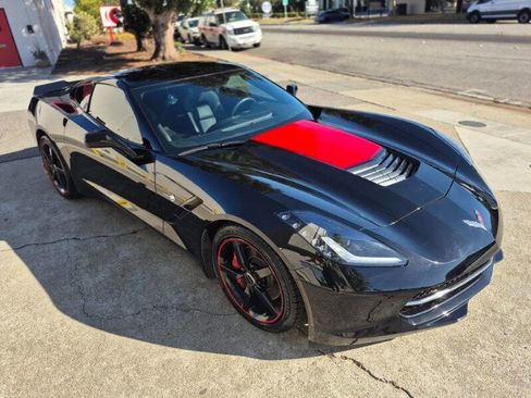 Used 2014 Chevrolet Corvette Stingray Coupe image 16