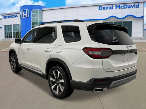New 2025 Honda Pilot Elite image 4