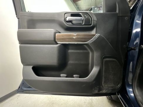 Certified 2022 Chevrolet Silverado 2500 LT w/ Convenience Package image 22