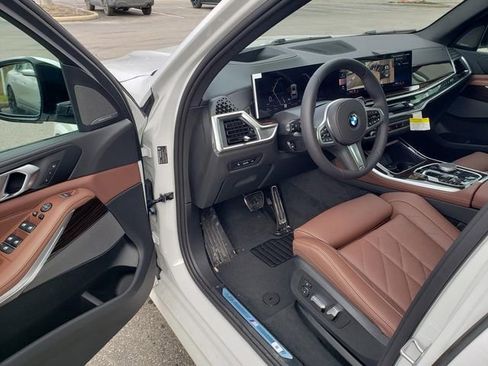 New 2026 BMW X5 xDrive40i image 9