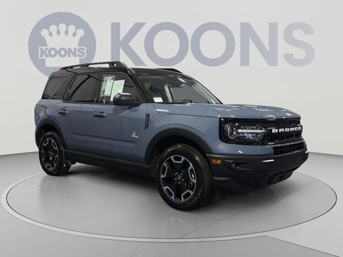 Used 2024 Ford Bronco Sport Outer Banks AWD/4WD image 10