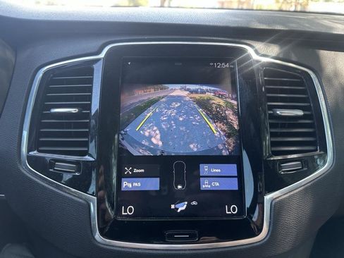 Used 2018 Volvo XC90 T5 Momentum w/ Momentum Plus Package image 31