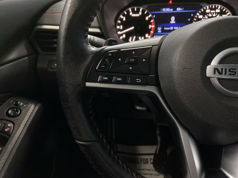 Used 2022 Nissan Altima 2.5 SR w/ Midnight Edition Package image 17