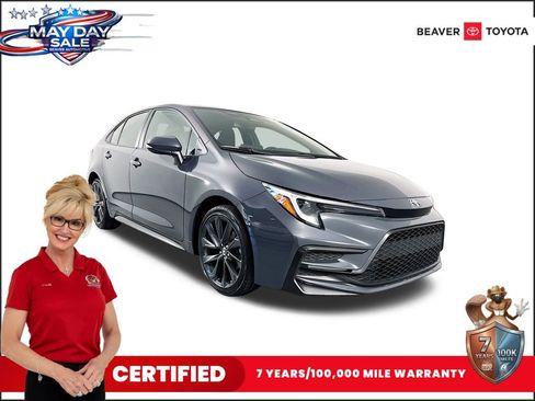 Used 2025 Toyota Corolla SE FWD image 1