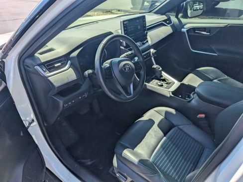 Used 2022 Toyota RAV4 XSE w/ XSE Grade Weather Package AWD/4WD image 12