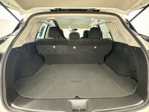 Used 2023 Nissan Murano S AWD/4WD image 29