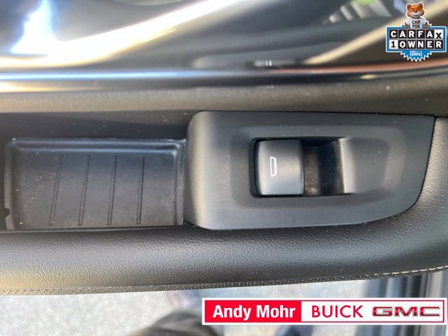 Used 2024 GMC Yukon SLT w/ SLT Premium Package AWD/4WD image 42