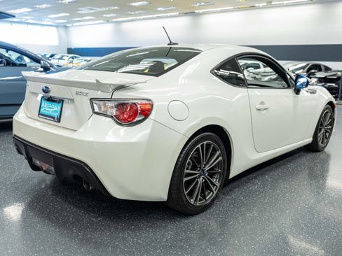 Used 2014 Subaru BRZ Limited w/ Popular Package #1B RWD image 5