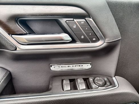 New 2026 GMC Sierra 1500 Denali w/ Technology Package image 15