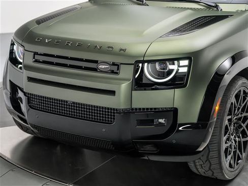 New 2026 Land Rover Defender 110 X-Dynamic SE image 9