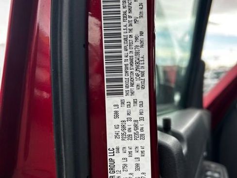 Used 2012 Jeep Liberty Sport image 18