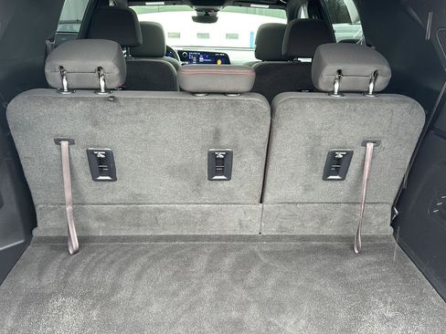 Used 2024 Chevrolet Traverse Z71 w/ Enhanced Driving Package image 21