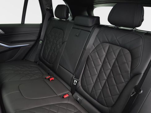 New 2026 BMW X5 xDrive50e w/ M Sport Package image 14