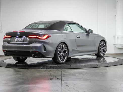 Used 2025 BMW 430i Convertible w/ Premium Package image 6