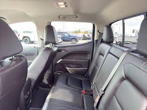 Used 2022 Chevrolet Colorado LT w/ Luxury Package image 33