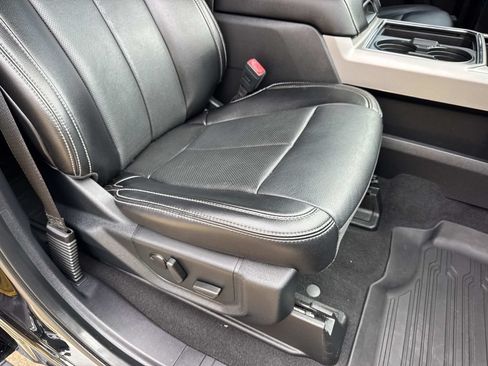 Used 2021 Ford F250 Lariat AWD/4WD image 24