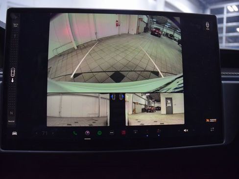 Used 2021 Tesla Model S Plaid image 48