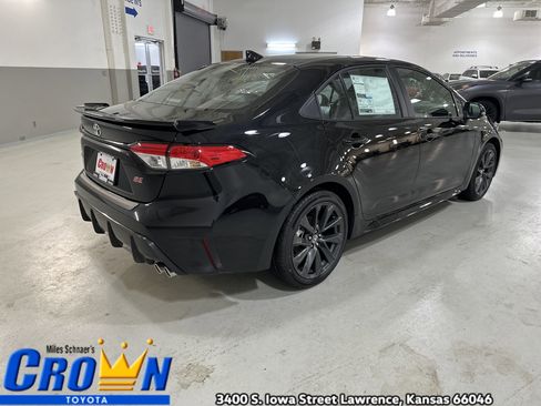 New 2026 Toyota Corolla SE image 9