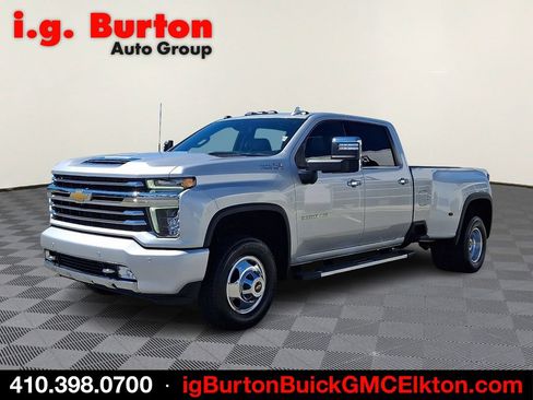 Certified 2023 Chevrolet Silverado 3500 High Country w/ Safety Package II AWD/4WD image 3