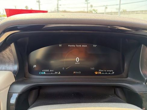 Used 2023 Lincoln Aviator Reserve RWD image 9