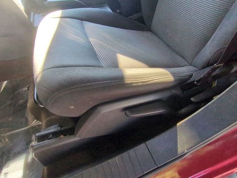 Used 2016 Jeep Patriot Latitude image 13