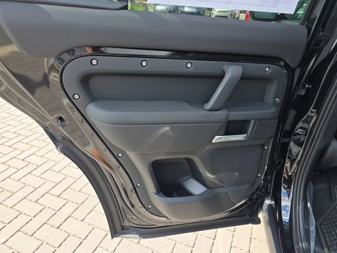 Certified 2025 Land Rover Defender 110 S AWD/4WD image 14