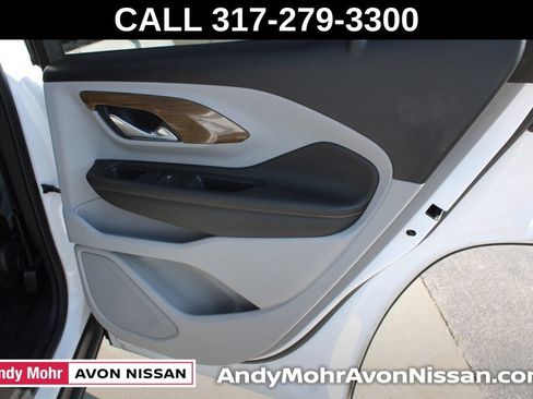 Used 2020 GMC Terrain SLE w/ Driver Convenience Package FWD image 23