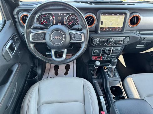 Used 2020 Jeep Gladiator Mojave AWD/4WD image 19