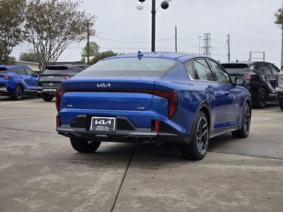 New 2025 Kia K4 GT-Line w/ GT-Line Sunroof Package