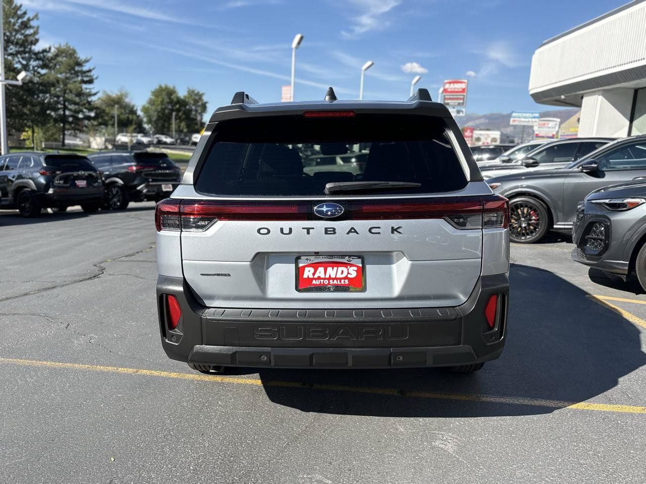 Used 2026 Subaru Outback Premium AWD/4WD image 6