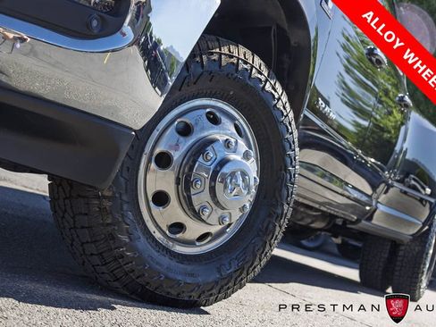 Used 2022 RAM 3500 Laramie AWD/4WD image 15