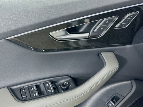 New 2026 Audi Q8 Premium Plus AWD/4WD image 18