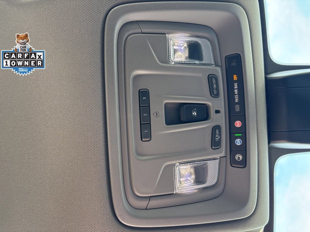 Used 2021 Chevrolet Silverado 1500 LTZ w/ Technology Package AWD/4WD image 25