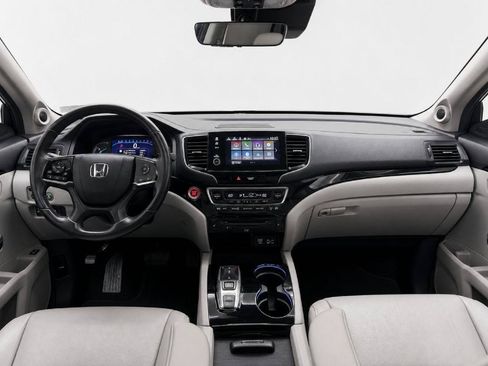 Used 2020 Honda Pilot Touring image 27