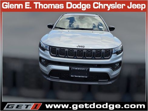 New 2026 Jeep Compass Latitude image 2
