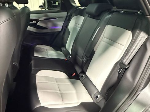 Used 2020 Land Rover Range Rover Evoque R-Dynamic SE image 25