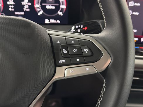 New 2026 Volkswagen Tiguan SE AWD/4WD image 23
