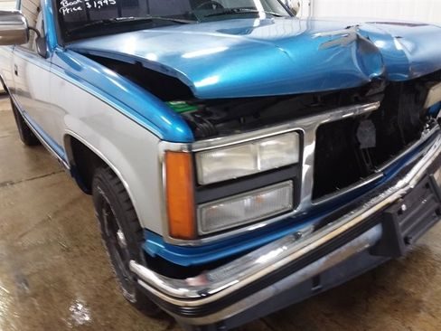 Used 1991 GMC Sierra 1500 Sport image 18