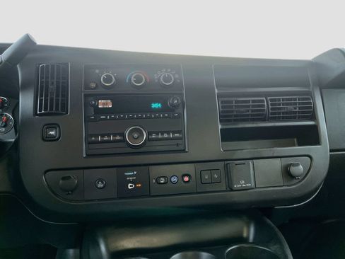 Used 2024 Chevrolet Express 2500 RWD image 14