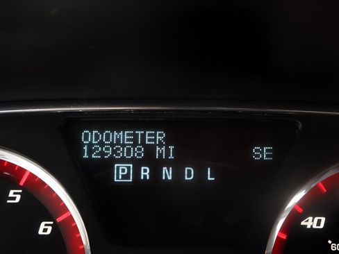 Used 2017 GMC Acadia Limited SLT AWD/4WD image 16