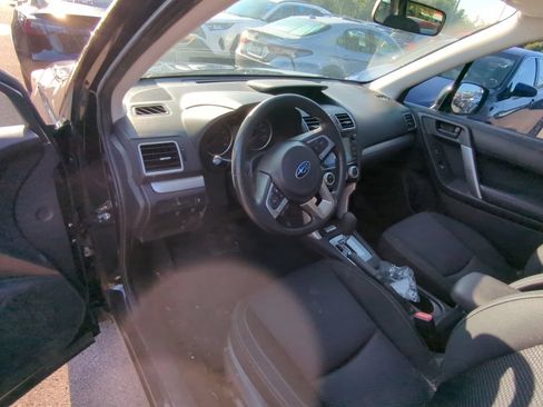 Used 2017 Subaru Forester 2.5i Premium w/ Protection Package #1 AWD/4WD image 8