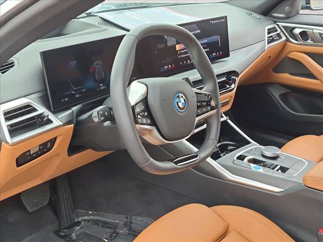 Used 2025 BMW i4 eDrive40 RWD image 10