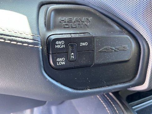 Used 2020 RAM 3500 Limited w/ Max Tow Package AWD/4WD image 11