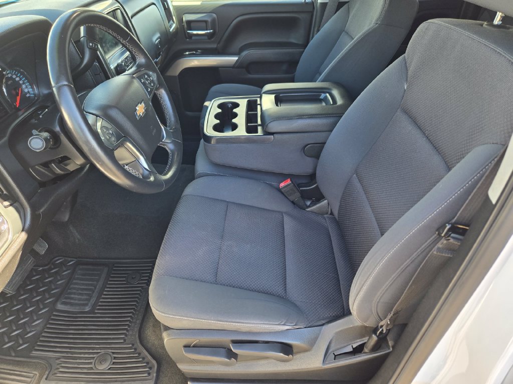 Used 2018 Chevrolet Silverado 1500 LT AWD/4WD image 11